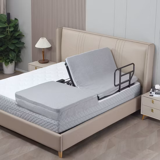 Elektrisch verstellbares medizinisches Bett, deutscher Okin-Motor, kabellose Fernbedienung mit Handläufen, häusliche Pflege